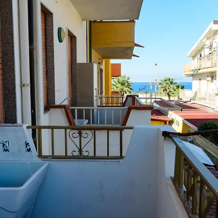 Sicilia 바르셀로나-포쪼 디 고토